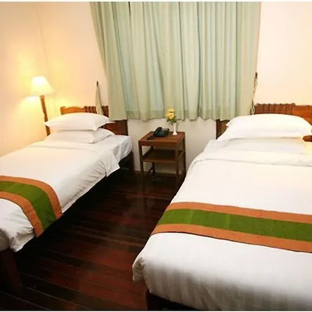 Hotel June Business Bed Breakfast Yangon Exterior photo