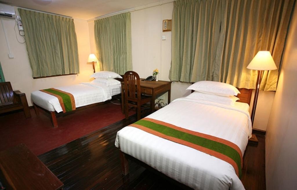 June Business Bed & Breakfast Yangon