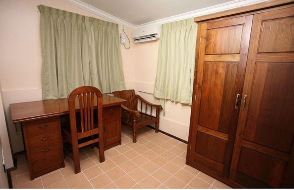 June Business Bed & Breakfast *
