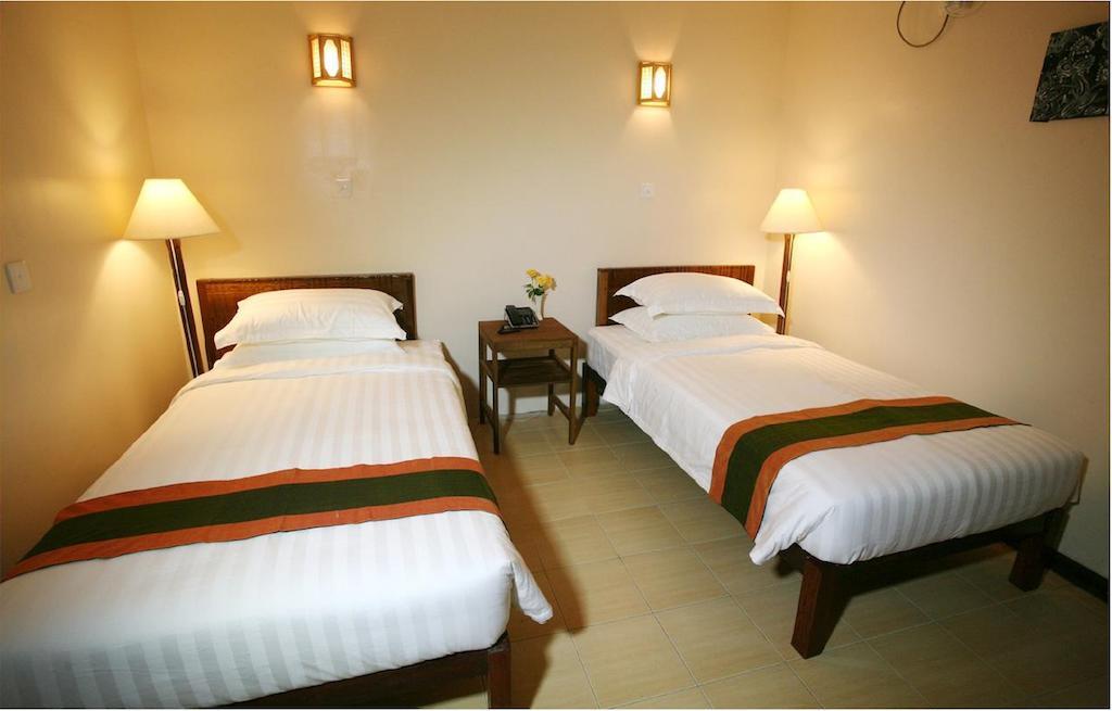Bed & Breakfast June Business